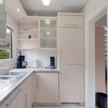 度假居 Mit Sauna Direkt Am Waldrand, See, Wald Und Ruhe