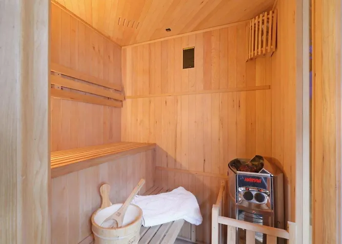 Semesterbostad Mit Sauna Direkt Am Waldrand, See, Wald Und Ruhe *