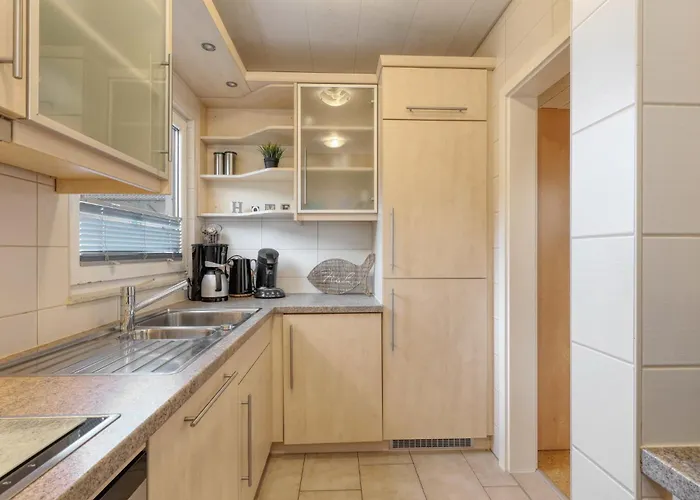 Mit Sauna Direkt Am Waldrand, See, Wald Und Ruhe * Kirchheim (Hessen)