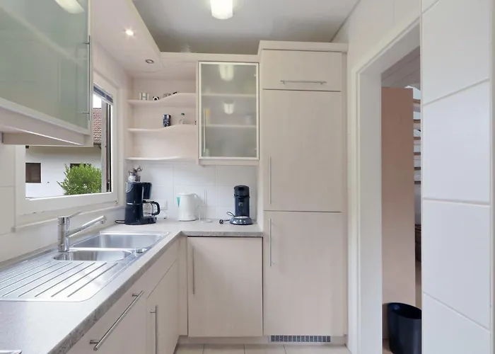 Semesterbostad Mit Sauna Direkt Am Waldrand, See, Wald Und Ruhe