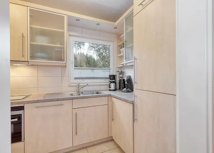 Mit Sauna Direkt Am Waldrand, See, Wald Und Ruhe