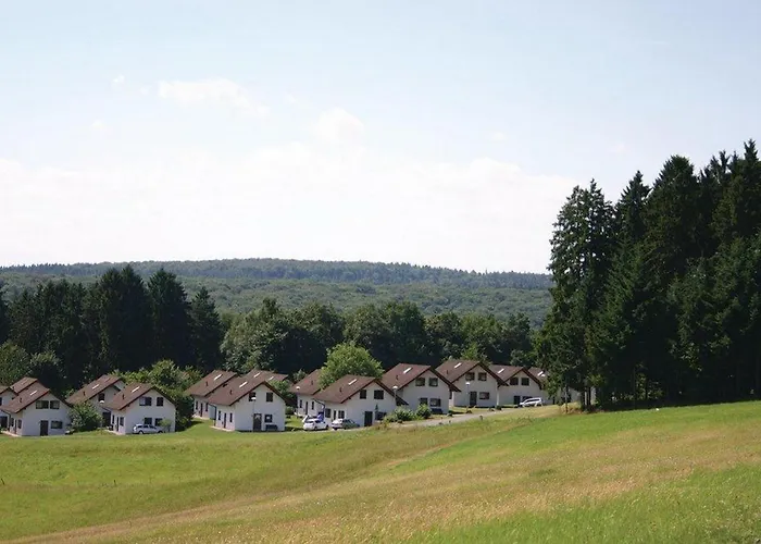 Semesterbostad Mit Sauna Direkt Am Waldrand, See, Wald Und Ruhe